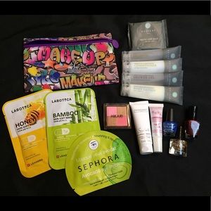 💄Overstuffed Makeup Bag💄